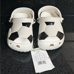 NWT Crocs Kids' Classic Soccer Ball Clogs C11 Unisex Boy or Girl